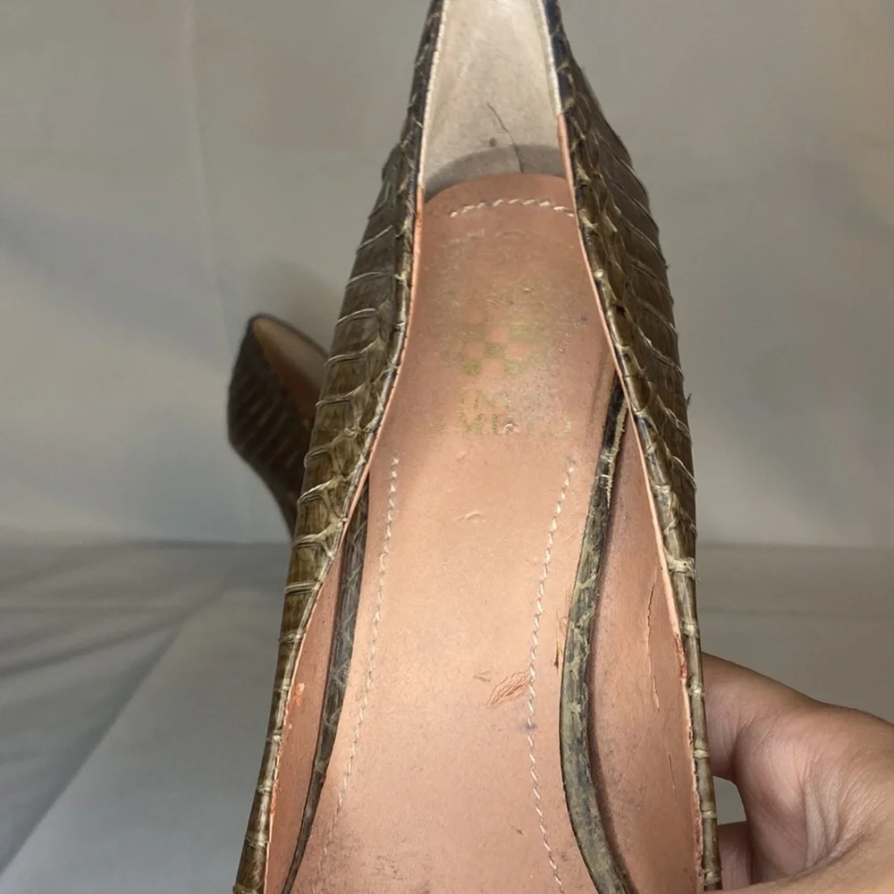 Vince Camuto Snake Skin heels - Picture 7 of 10